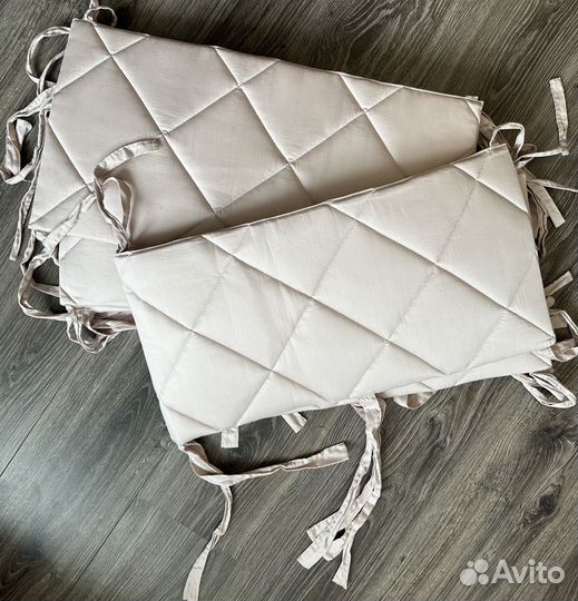 Бортики на кровать