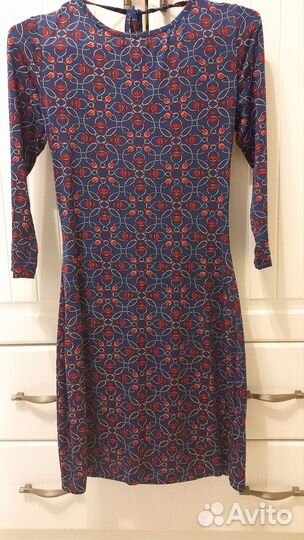 Платье женское 42 размер