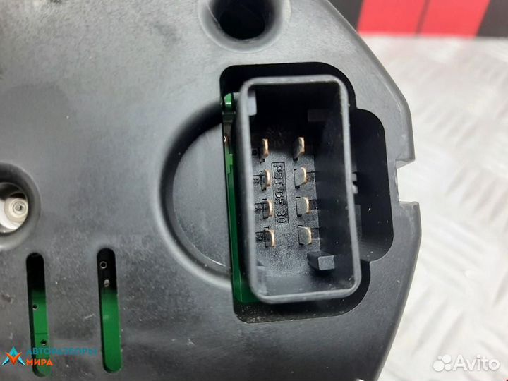 Щиток приборов (приборная панель) Skoda Fabia