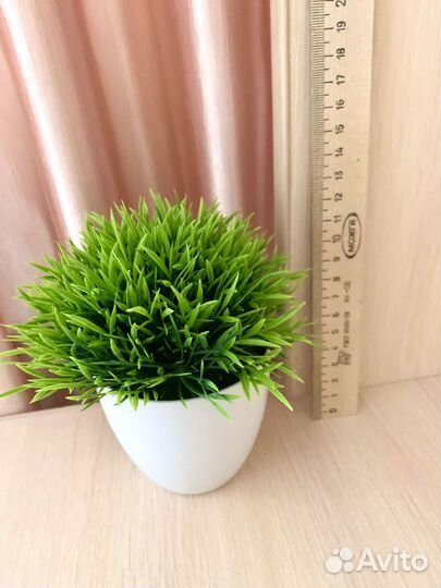 Искусственные цветы для декора в горшках