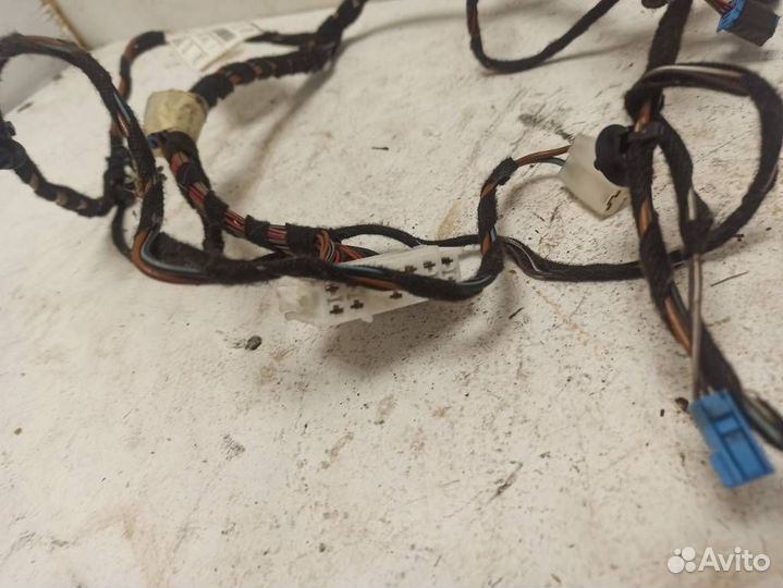 Проводка (коса) A1664401709