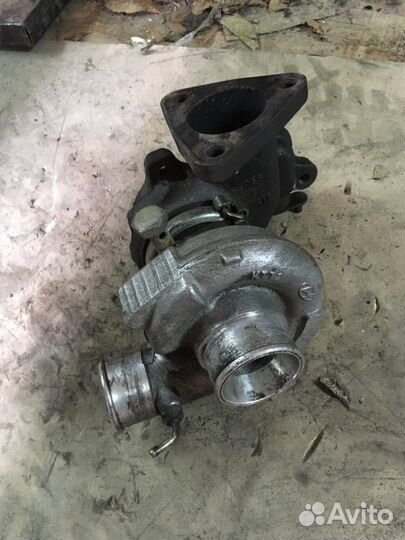 Турбина Hyundai Starex H1 2.5td Galloper D4BF