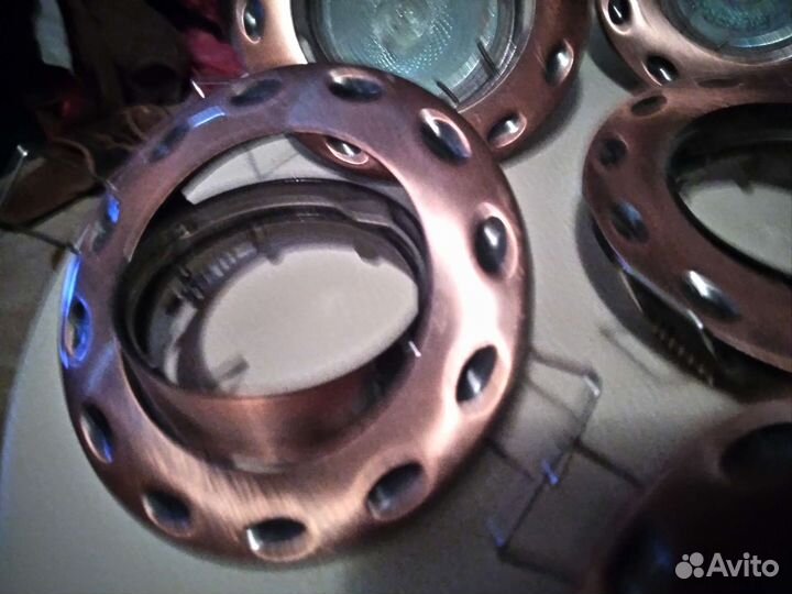 Точечные встраиваемые светильники