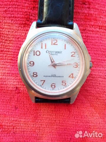 Мужские кварцевые часы 