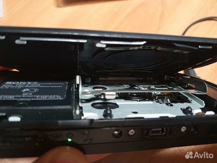 Sony PSP e 1008(прошитая)