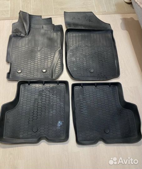 Коврики рено kaptur