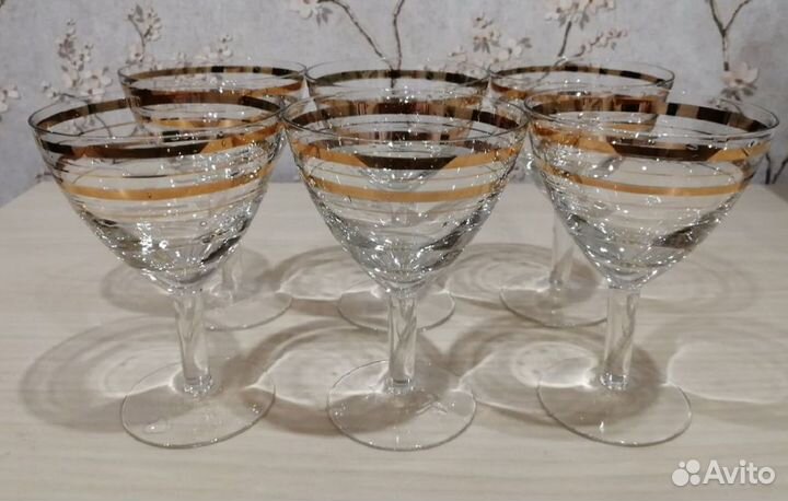 Рюмки, стопки, бокалы для вина