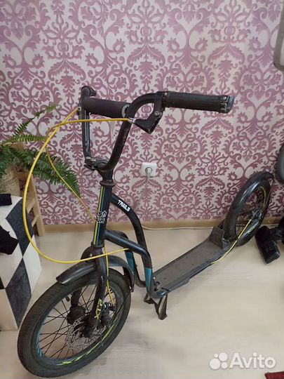 Самокат двухколесный