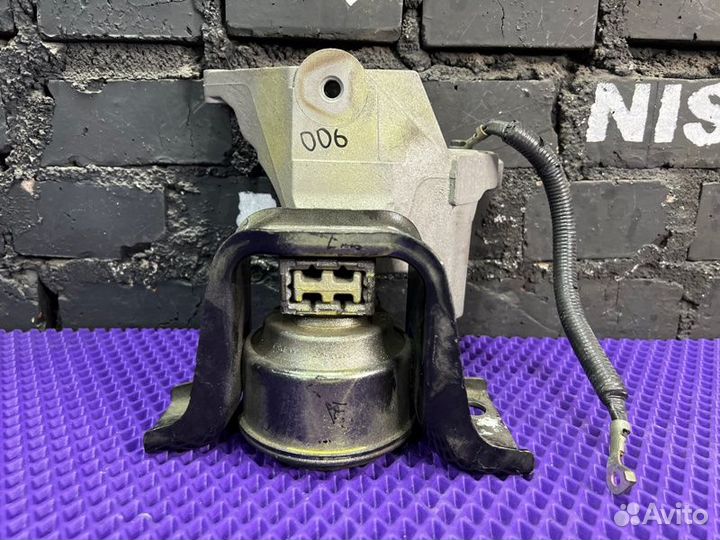 Подушка двигателя правая Nissan Sylphy TB17 2012