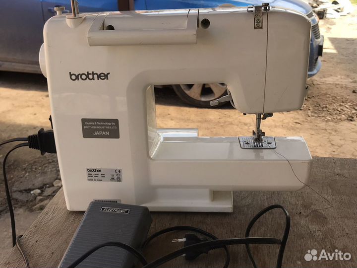 Швейная машина Brother Prestige-100