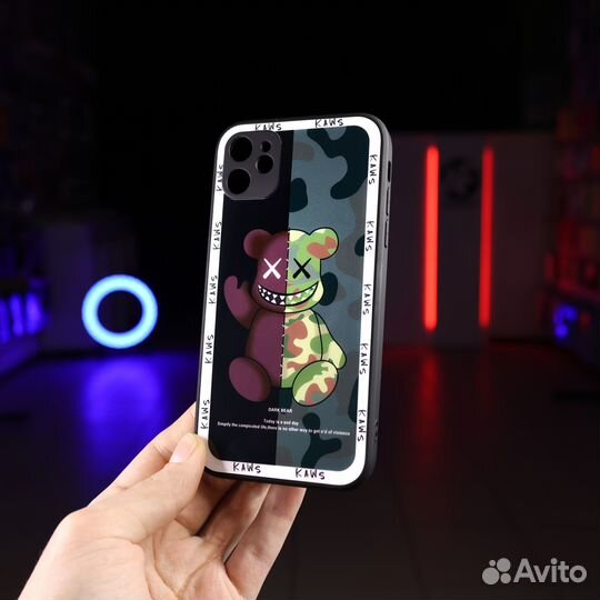 Стеклянные чехлы с принтом на все модели iPhone