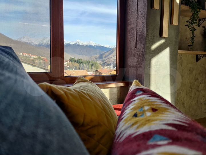 2-к. квартира, 50 м², 3/3 эт.