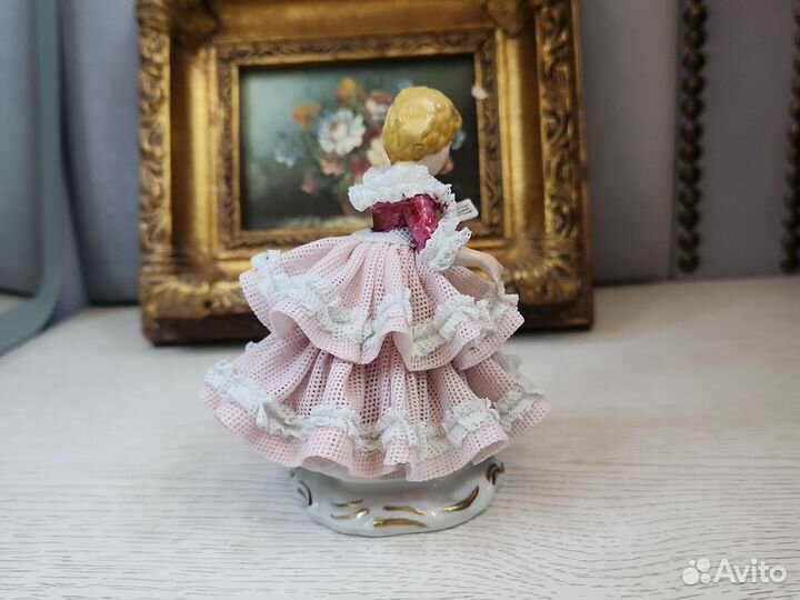 Статуэтка кружевная Германия