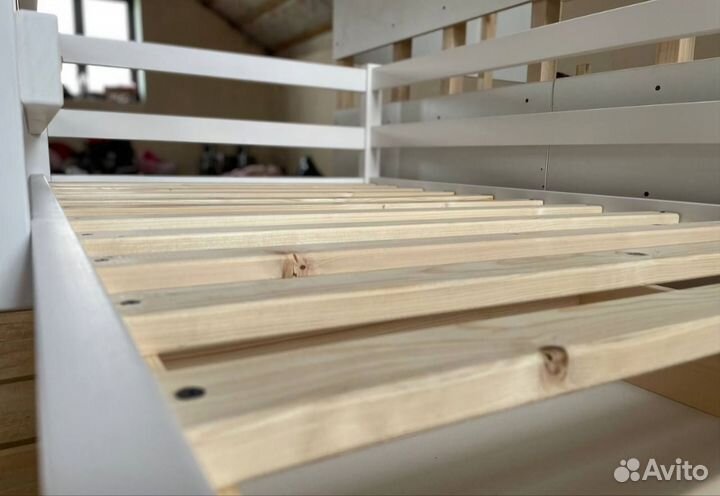 Детская кровать из массива Берёзы