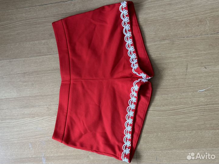 Шорты Love moschino