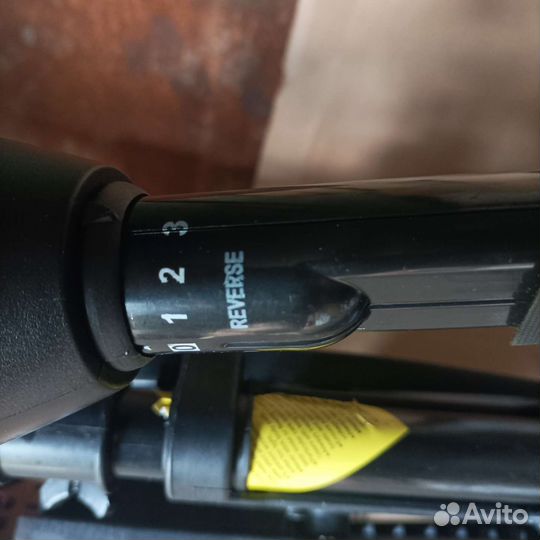 Лодочный электромотор