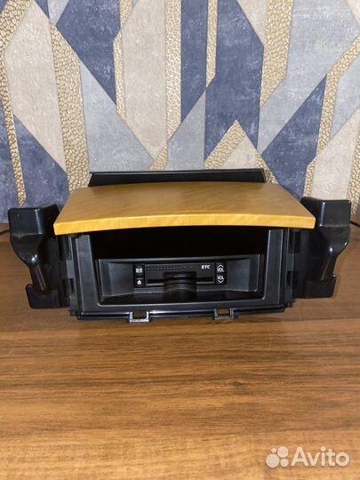 Бардачок Allion/Premio 260