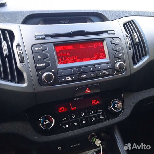 Магнитола Kia Sportage 3. 2011г