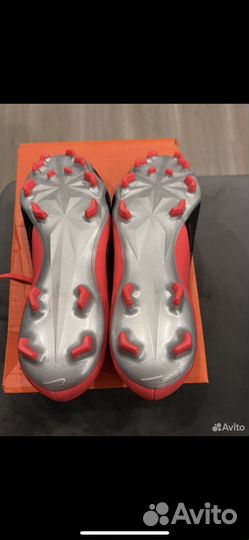 Бутсы nike hypervenom
