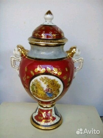 Цветочные вазы