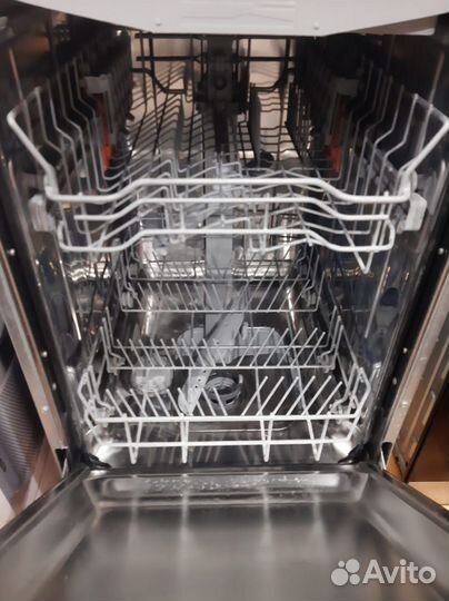 Посудомоечная машина Hotpoint-Ariston hsic 2B27 FE