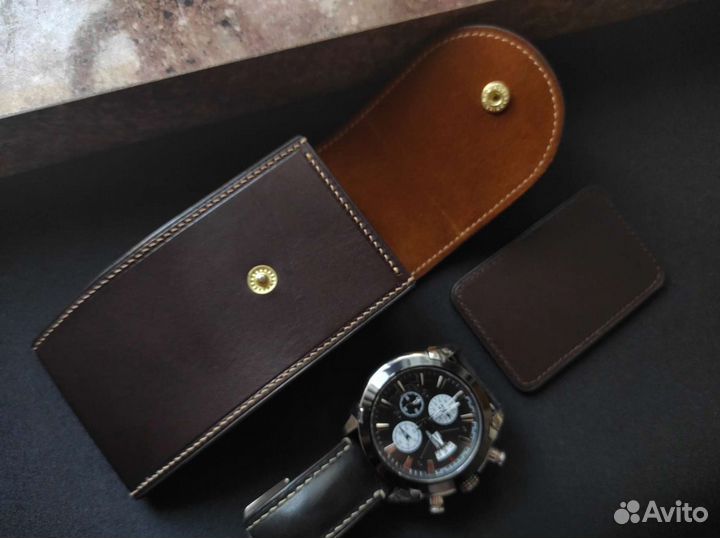 Чехол для часов из кожи