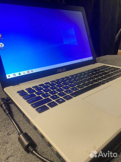 Ноутбук asus x551c