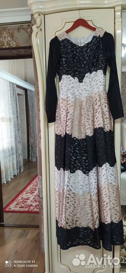 Вечернее платье