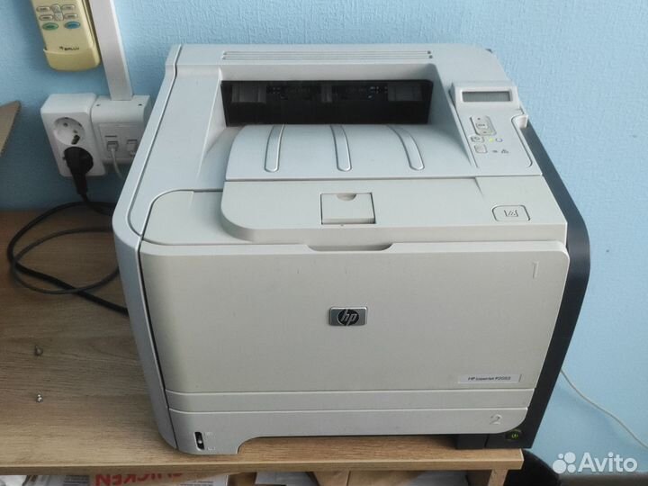 Принтер HP 2055