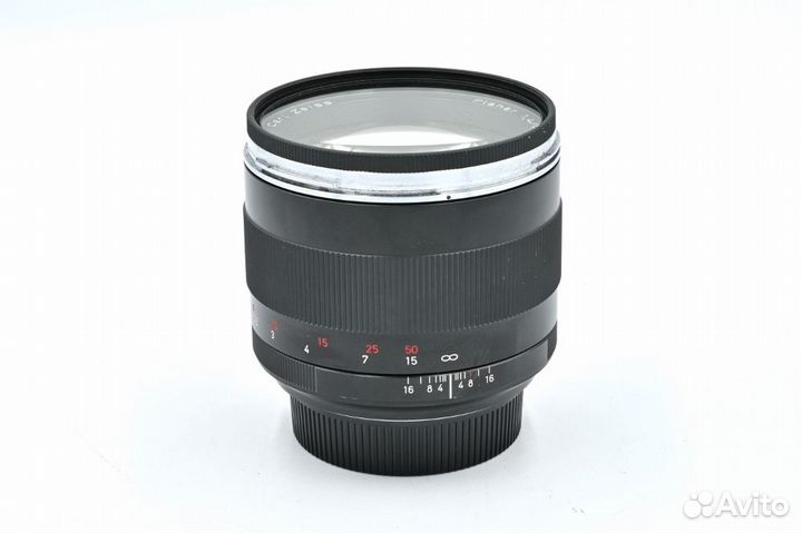 Объектив Carl Zeiss 85mm f/1.4 Planar T* ZE