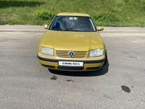 Volkswagen Bora 1.6 MT, 2000, 259 000 км, с пробегом, цена 360 000 руб.
