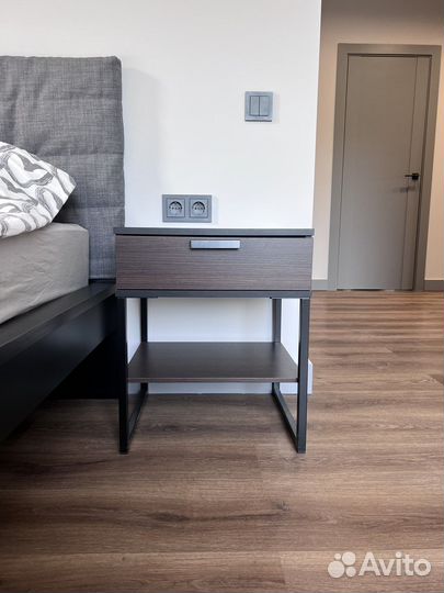 Тумбы прикроватные 2 шт Икеа