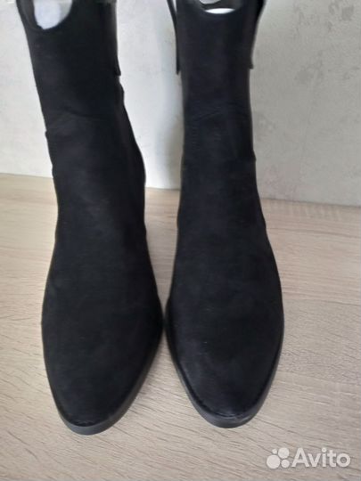 Сапоги демисезонные 38р