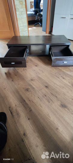 Полка для телевизора