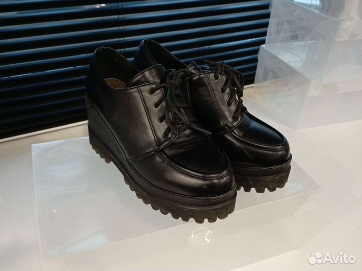 Полуботинки женские