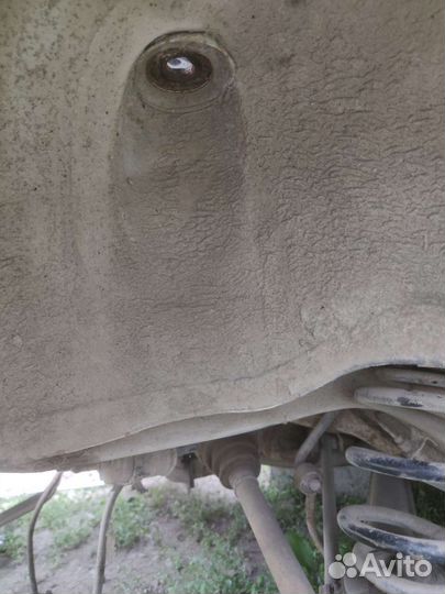 Чашки стоек опель омега б