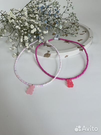 Украшение на шею