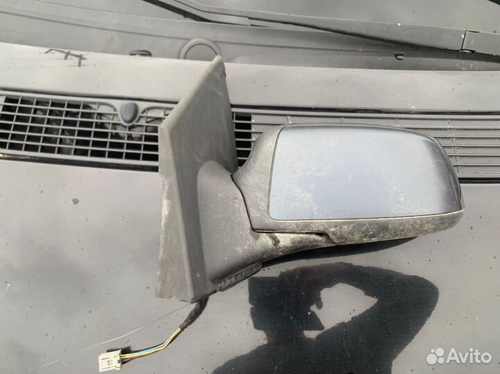 Ford fusion левое зеркало