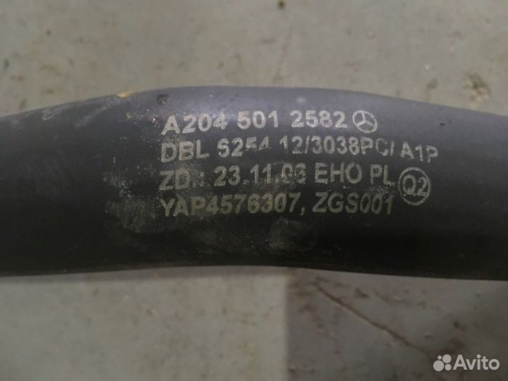 Патрубок охлаждения Mercedes-Benz E-Class W212