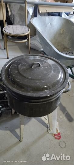 Кастрюли эмалированные бу