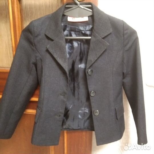 Пиджак для девочки 122 128