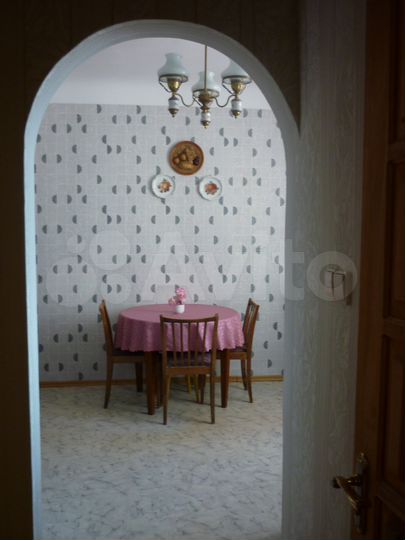 3-к. квартира, 105 м², 4/4 эт.