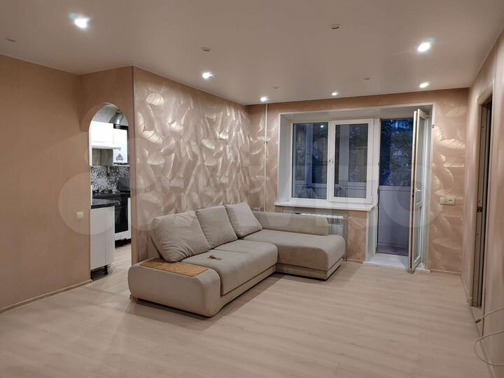 2-к. квартира, 42,9 м², 2/5 эт.