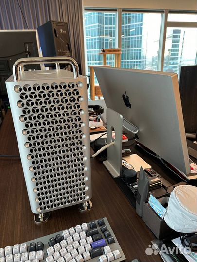 Настольный пк Mac Pro