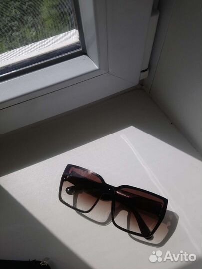 Солнцезащитные очки женские