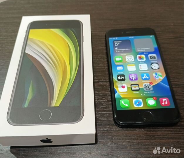 iPhone SE (2020), 64 ГБ