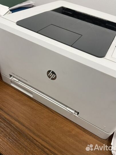 Принтер цветной hp color laser jet pro m252n