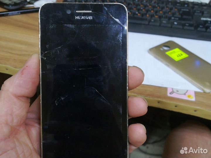 HUAWEI Y3 II LTE, 8 ГБ