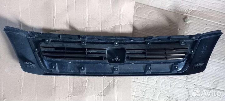 Решетка радиатора Honda CR-V RD1,RD2 1995-2001