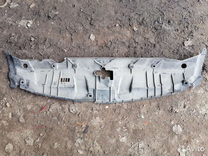 Накладка замка капота Honda Civic 4d